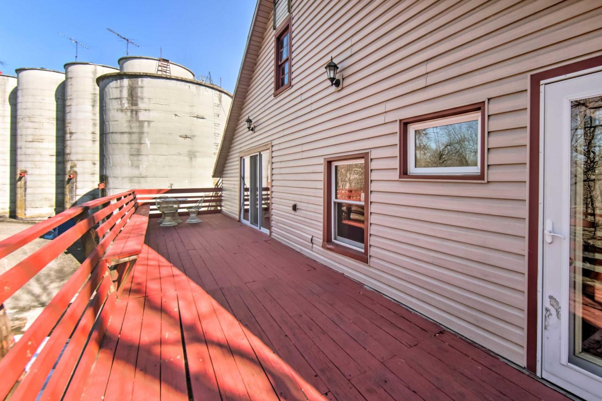 Runningwater Apartment In Lancaster With Deck Exterior foto