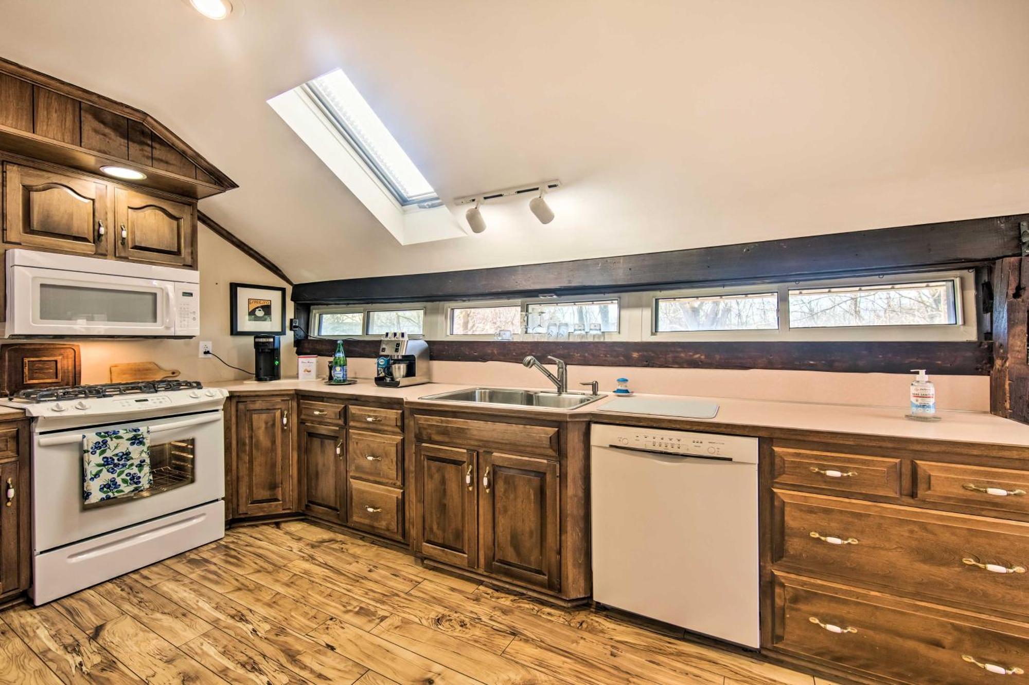 Runningwater Apartment In Lancaster With Deck Exterior foto
